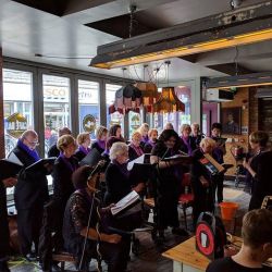 Live choral performance with The Silvertones Choir