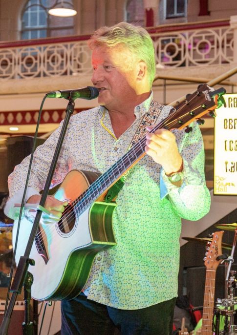 Live Music with Steve Steeples
