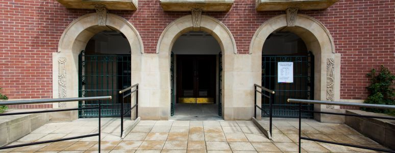 Local Studies Library frontage