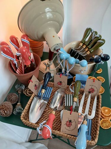 Image for link to Mark's Wilder Gardens