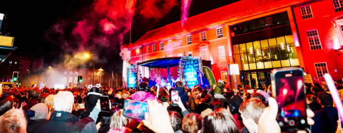 Progress Derby Rave Thousands turn out for the launch of Festive Derby