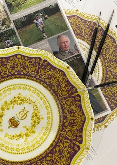 Coronation plate decorating workshop