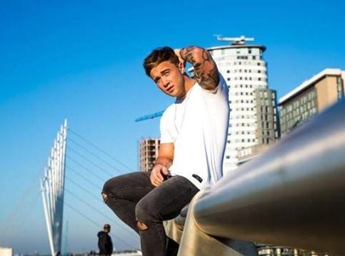 Sam Callahan Live
