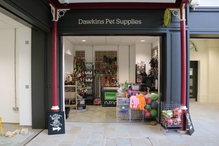 Image for link to Dawkins Pet Supplies