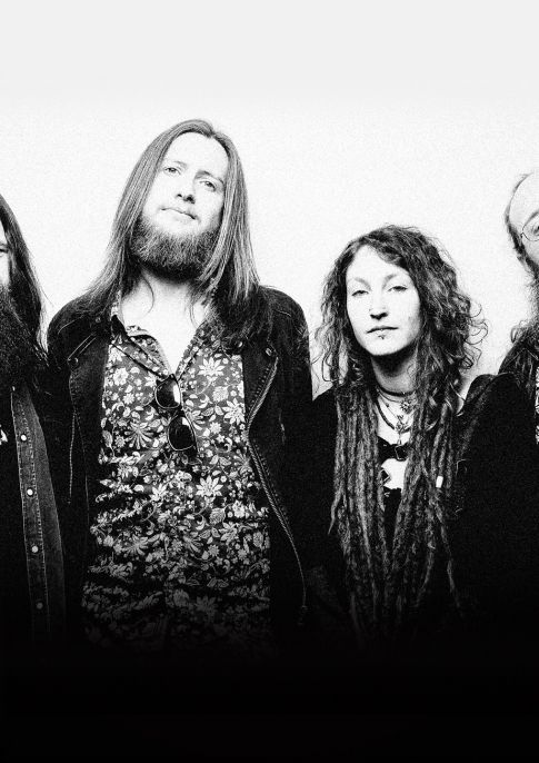 Live music with Beggars Bliss