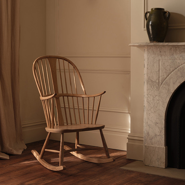ercol-collection--7912--chairmakers-rocking-chair--OA.jpg