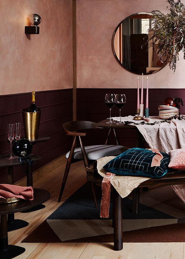 Photography: Lol Johnson Photography @still_loljohnsonphotography Lugo dining chair alongside a Corso table and bench