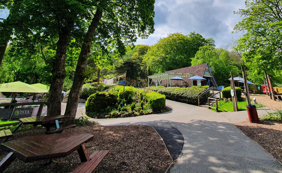 Picnic Spots at the Heights of Abraham