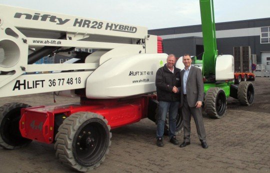 AH-Lift Receives Denmark's First HR28s