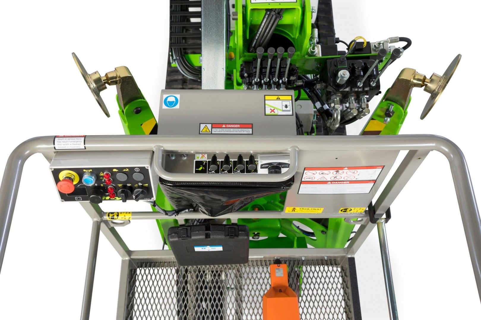 TD34T Cage Controls.jpg