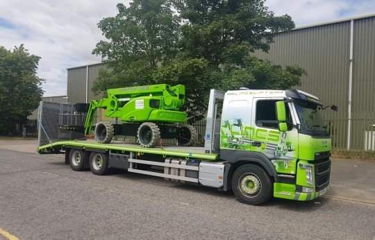 Lincs Lifts Moves Onwards and Upwards