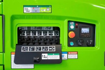 Gallery image 4: HR15 4x4 Base Controls.jpg