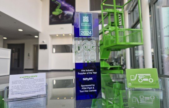 Niftylift Wins HAE Supplier of the Year