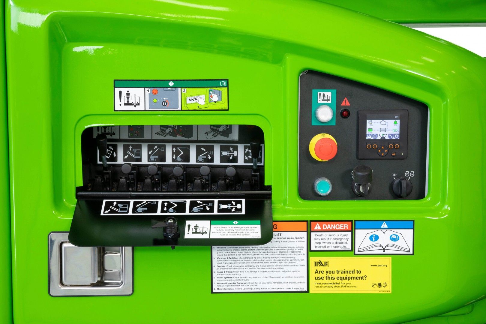 HR17N Ground Controls.jpg