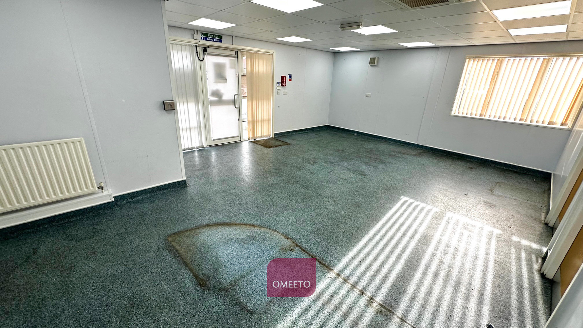 DRAFT DETAILS Prime Corner Pitch for rent 9 Church Street, Clowne