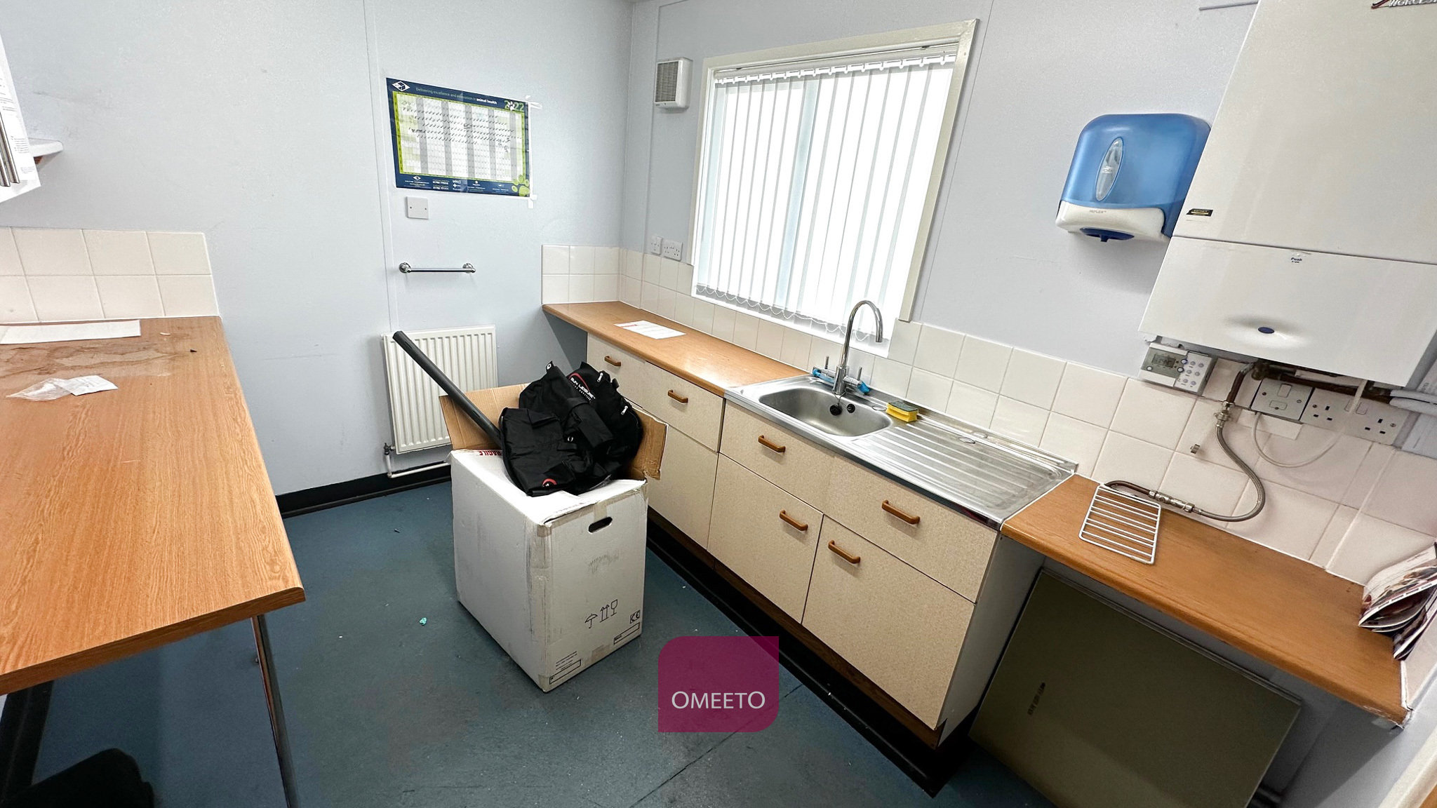 DRAFT DETAILS Prime Corner Pitch for rent 9 Church Street, Clowne