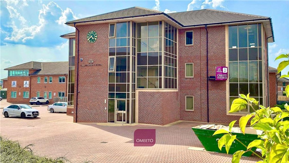 Second floor office to let