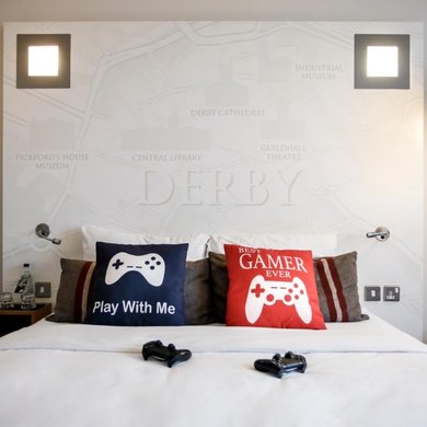 pentahotel Derby Bedroom