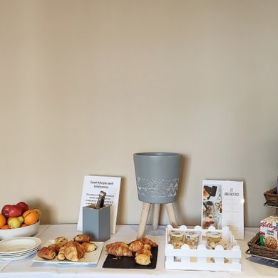 The Stuart Hotel Breakfast Bar