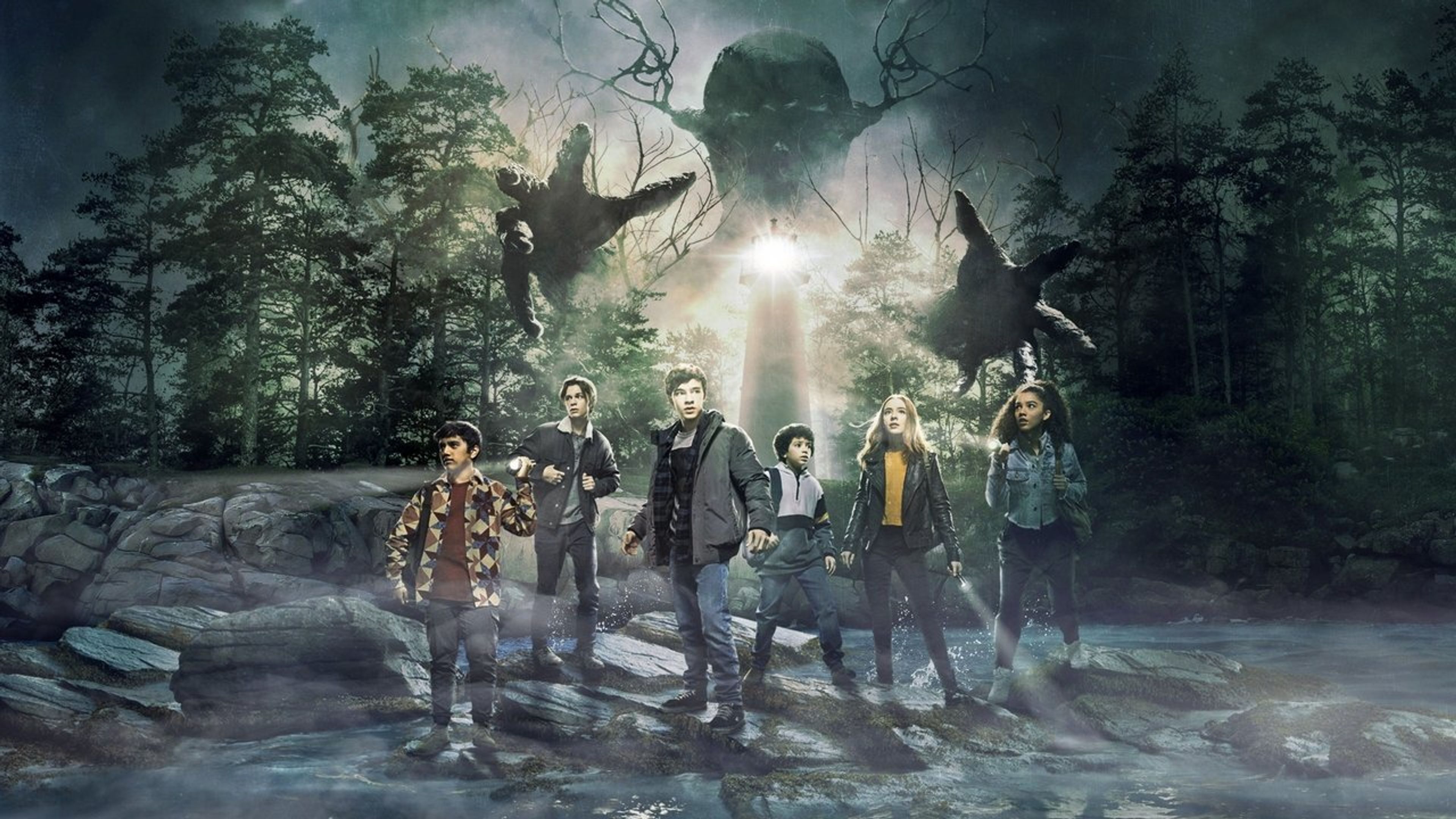 Backdrop of Are You Afraid of the Dark?