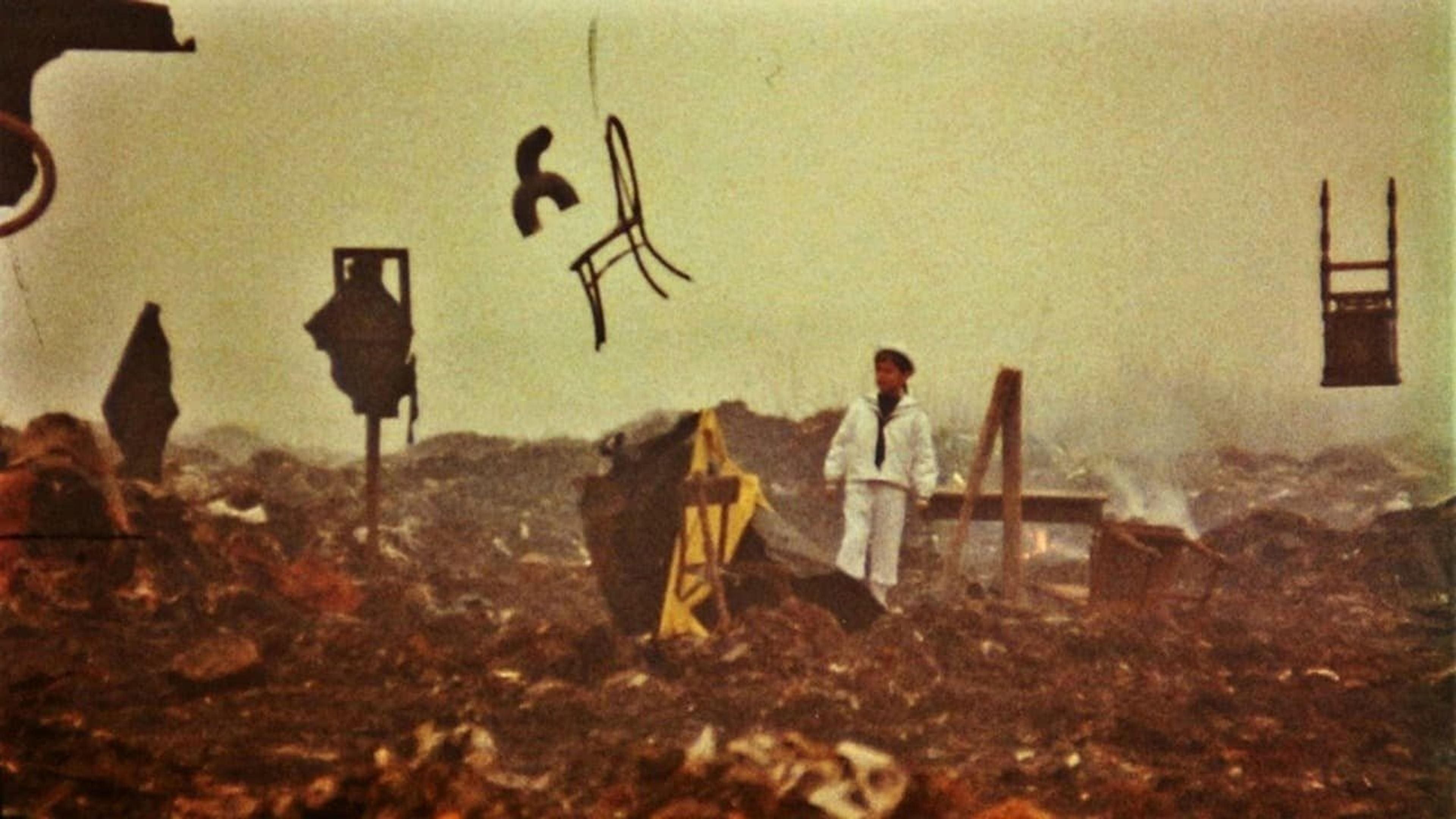 Backdrop of Monday or Tuesday