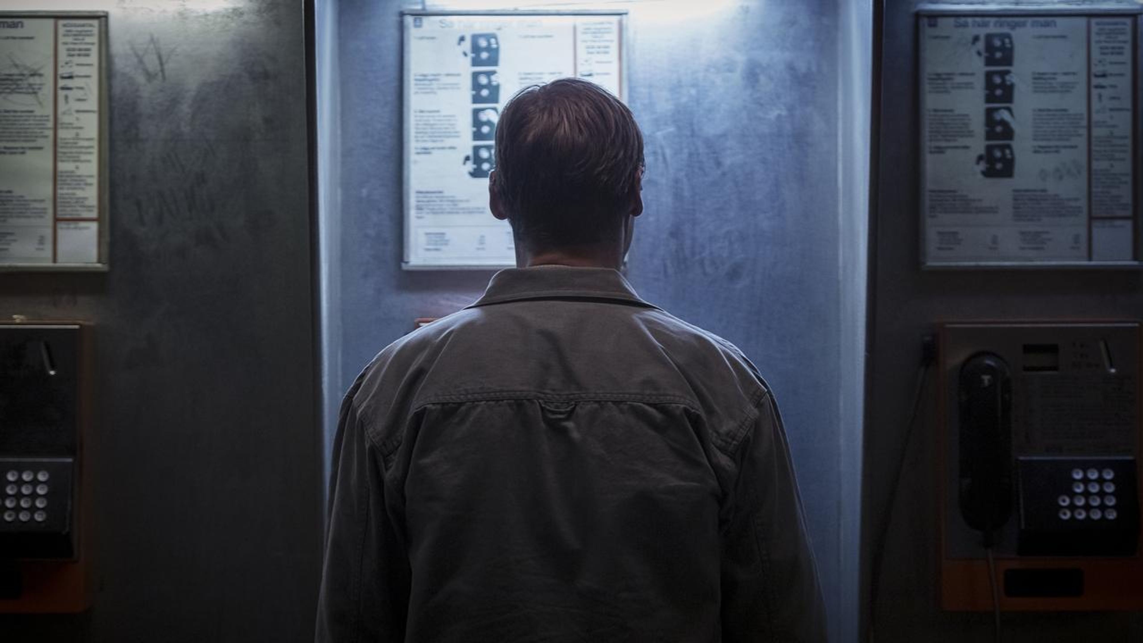 Backdrop of The Hunt for a Killer