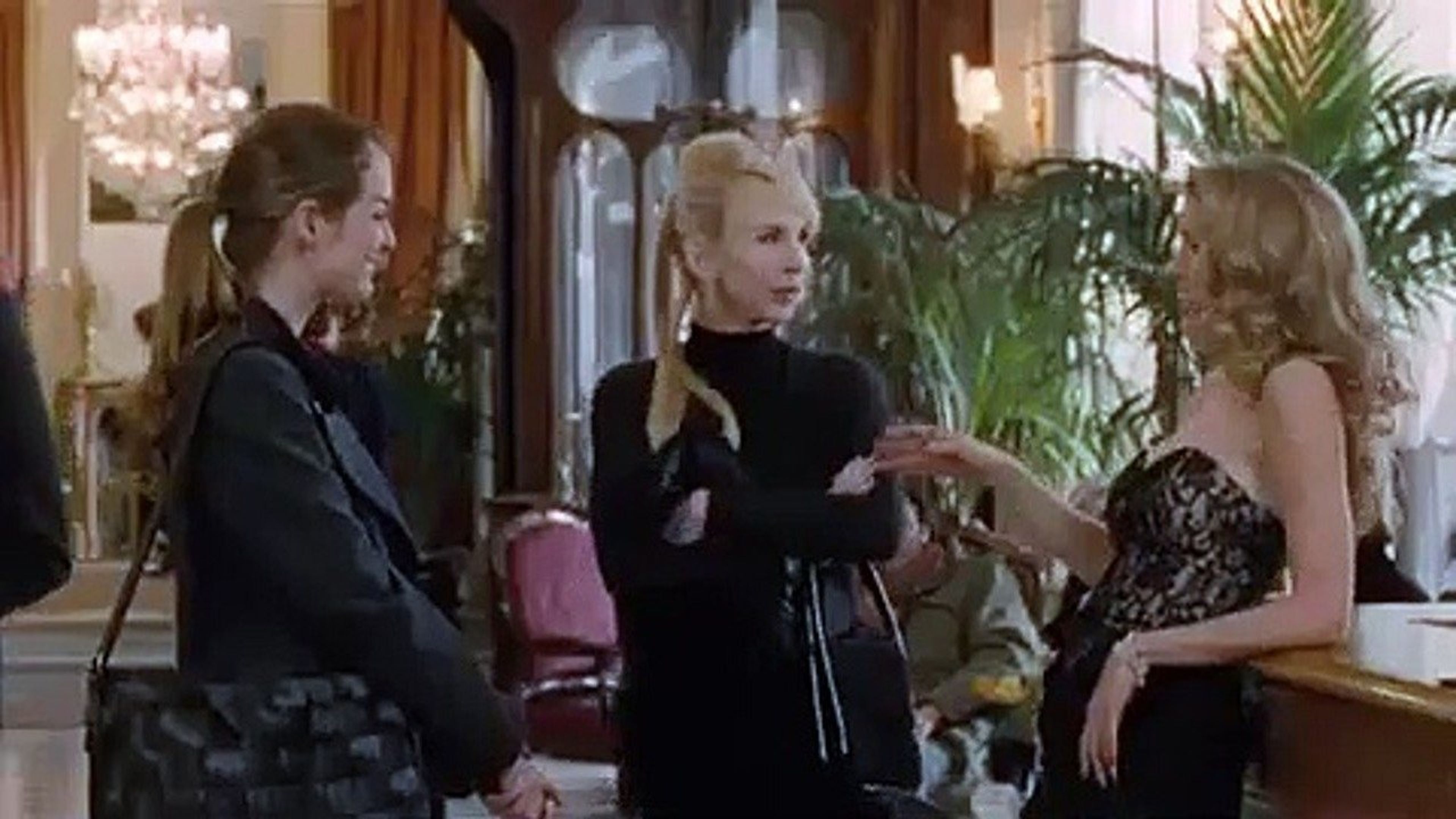 Backdrop of Paris Connections