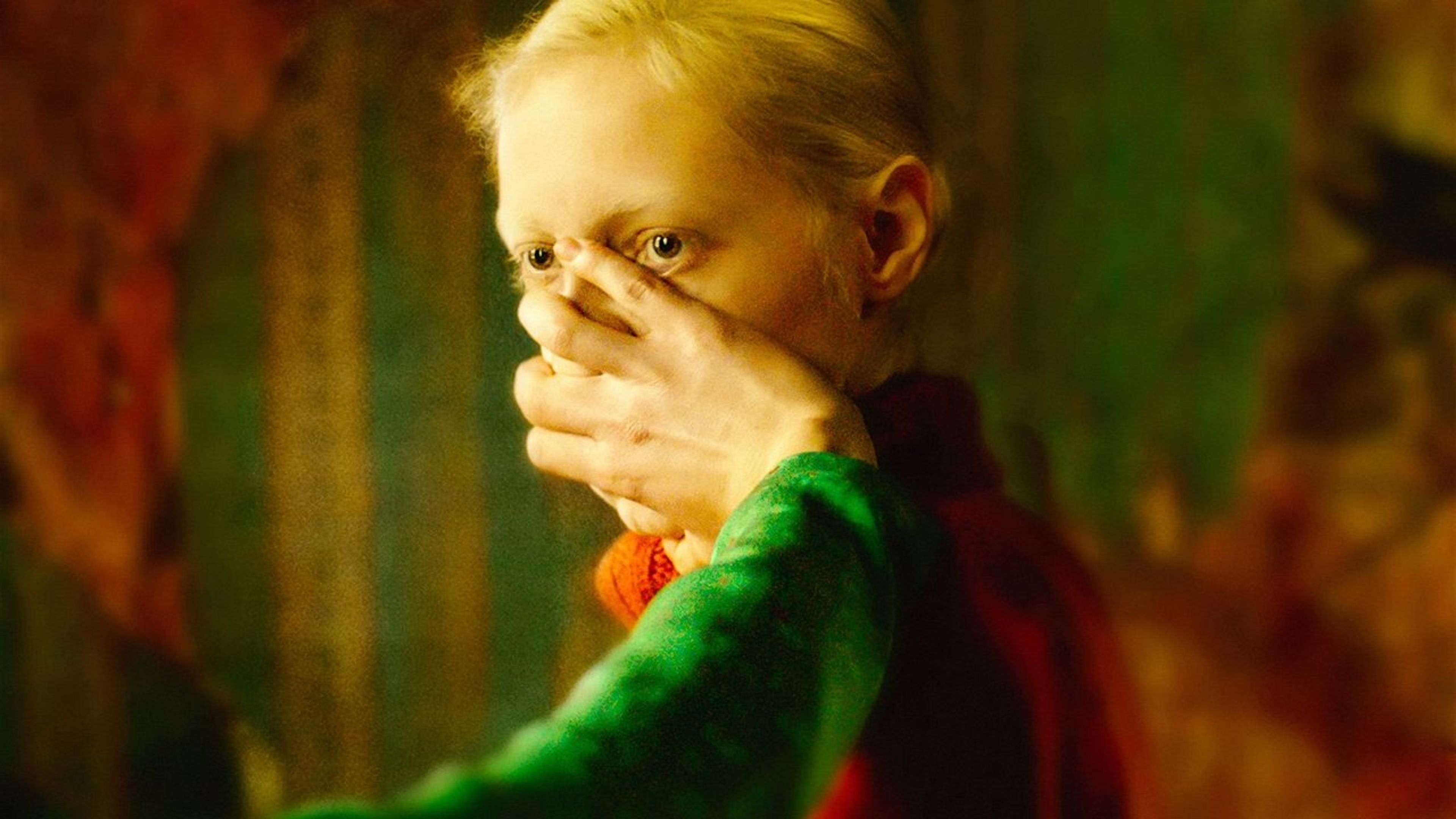 Backdrop of Beanpole