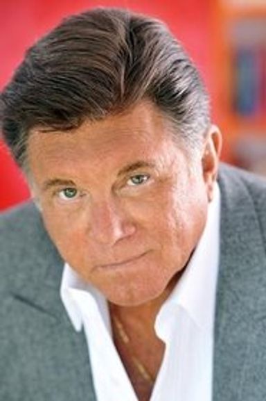 Larry Manetti