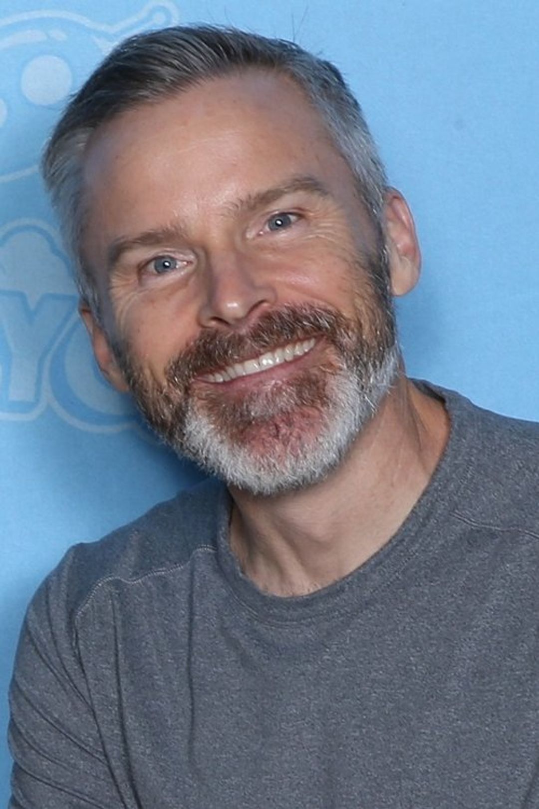 Profile image of Roger Craig Smith