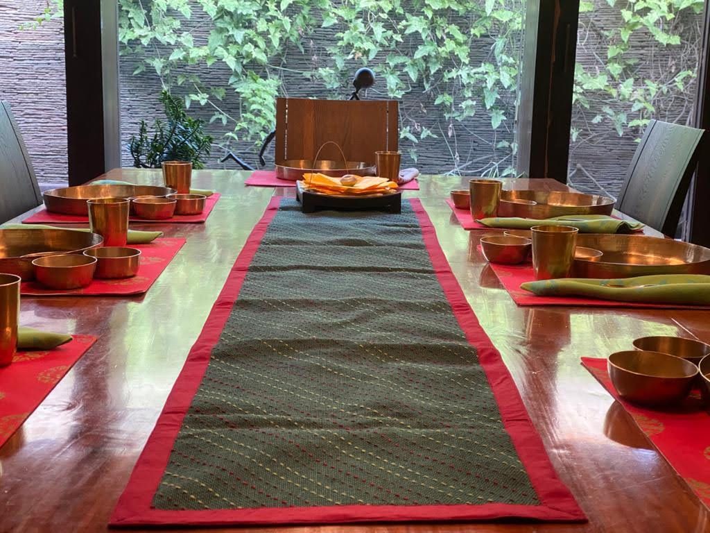 GALICHA Embroidered Bed or Table Runner - Image 4