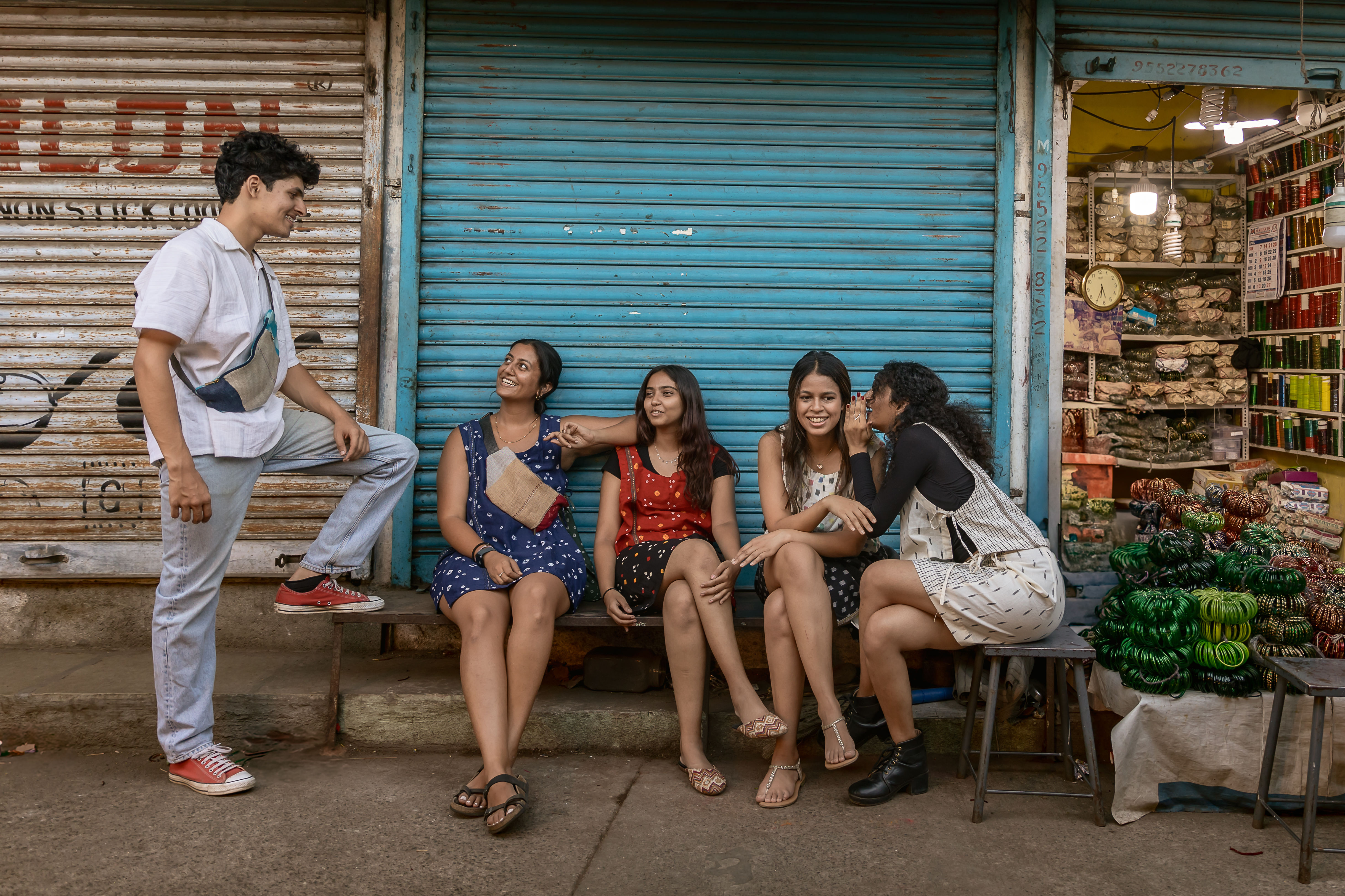 KOMOR Fanny Pack - Image 6