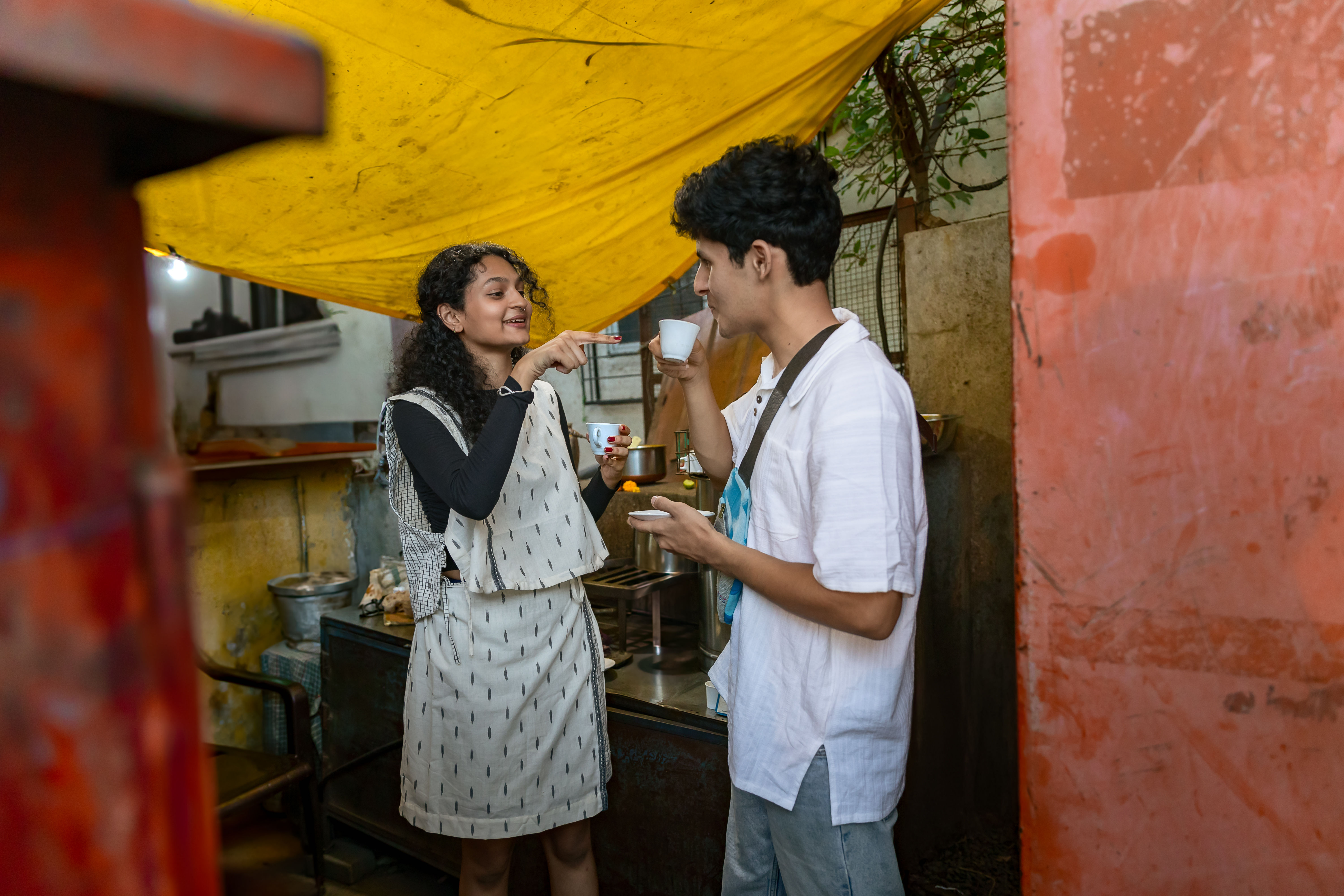 KOMOR Fanny Pack - Image 7