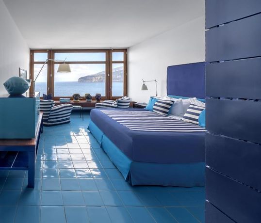 Rooms in this category vary in color and design
