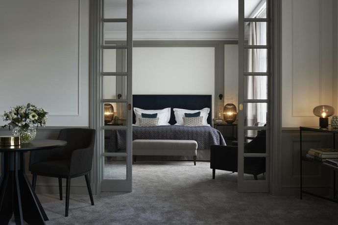 Terrace Suite
