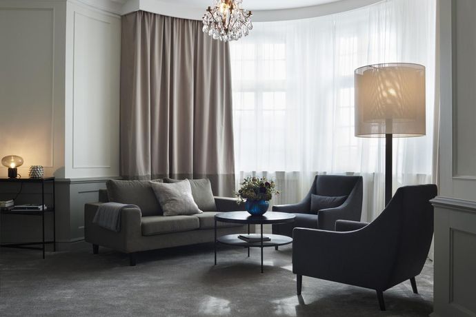 Terrace Suite
