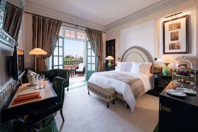 Deluxe Park Room
