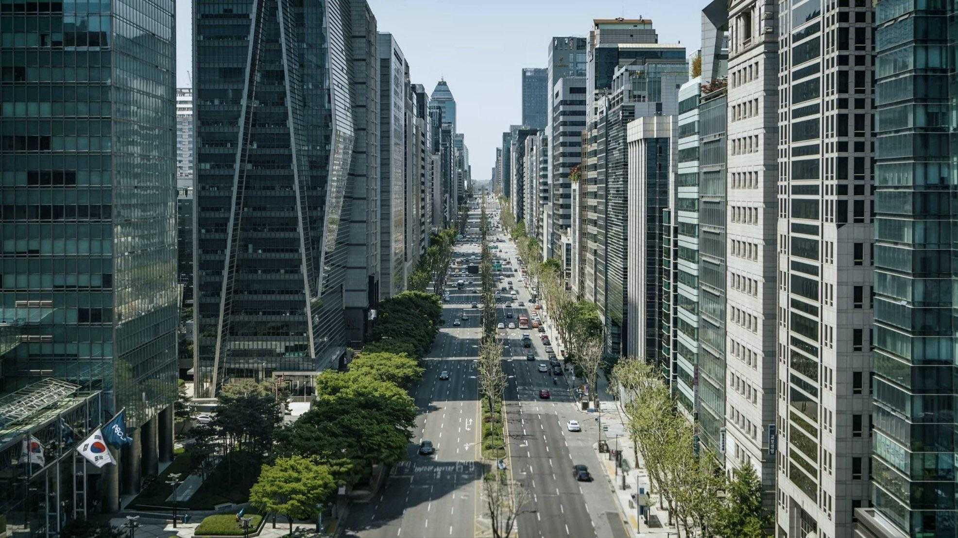 Gangnam di sera: cosa fare davvero tra Gangnam Square e G-LIGHT