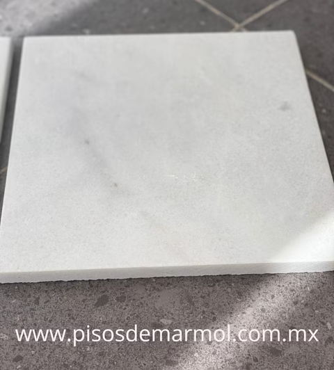 Parquet Mármol Blanco Premium - Láminas y placas para pisos y recubrimientos de lujo con acabado natural
