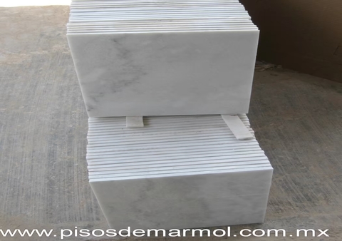 Parquet Mármol Blanco Premium - Láminas y placas para pisos y recubrimientos de lujo con acabado natural