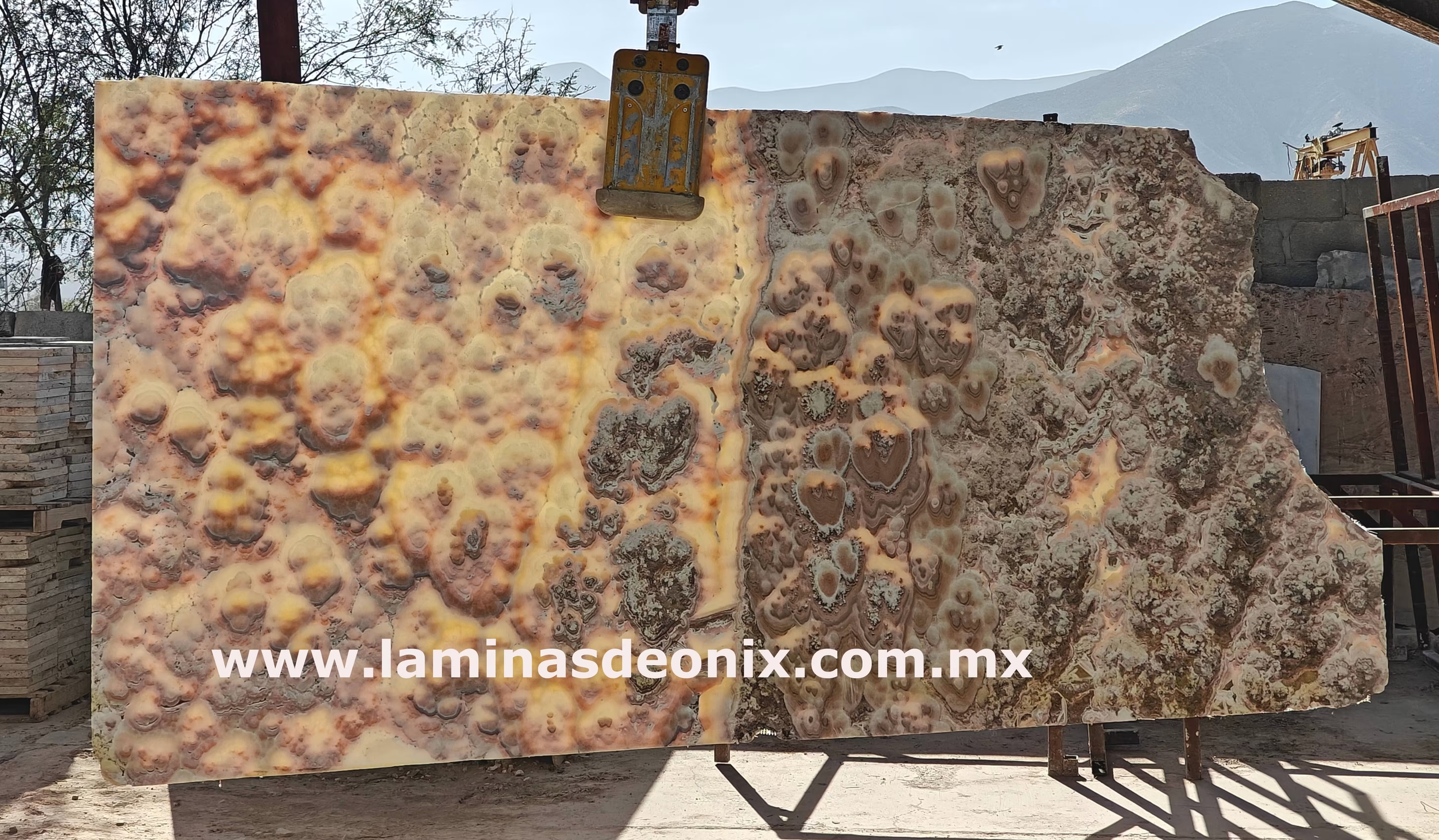 onix-blanco-laminas-de-onix-blanco-piso-de-onix-blanco-mesa-de-onix-blanco