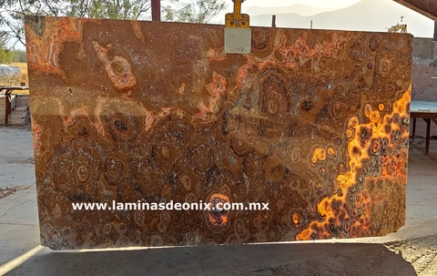 Onix Ocre Premium - Láminas para lámparas, mesas y aplicaciones de lujo con acabado natural