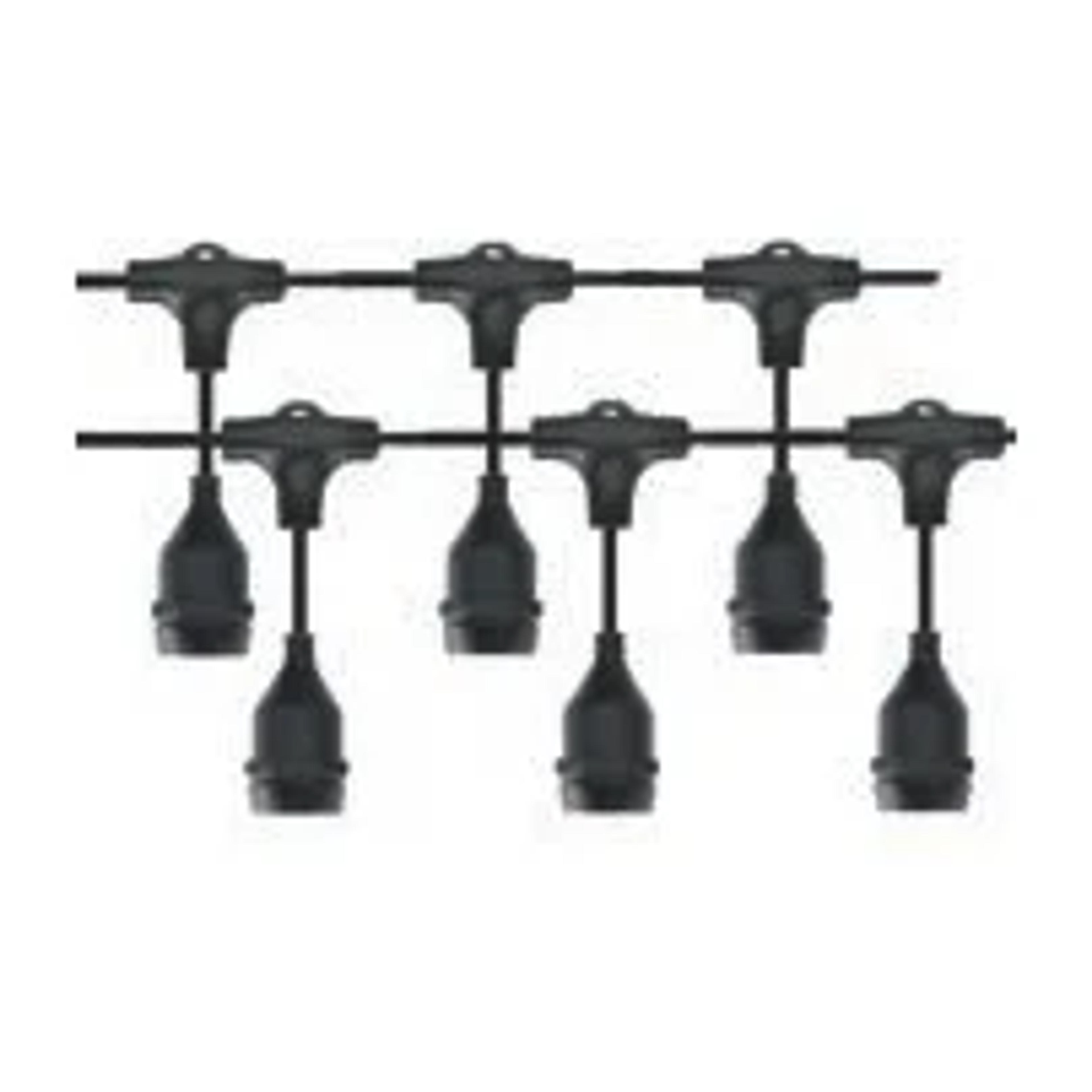 Kabel Fitting Lampu Cafe Outdoor