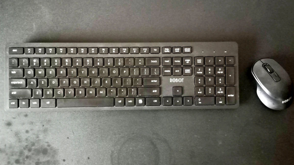 Wireless keyboard tampak atas