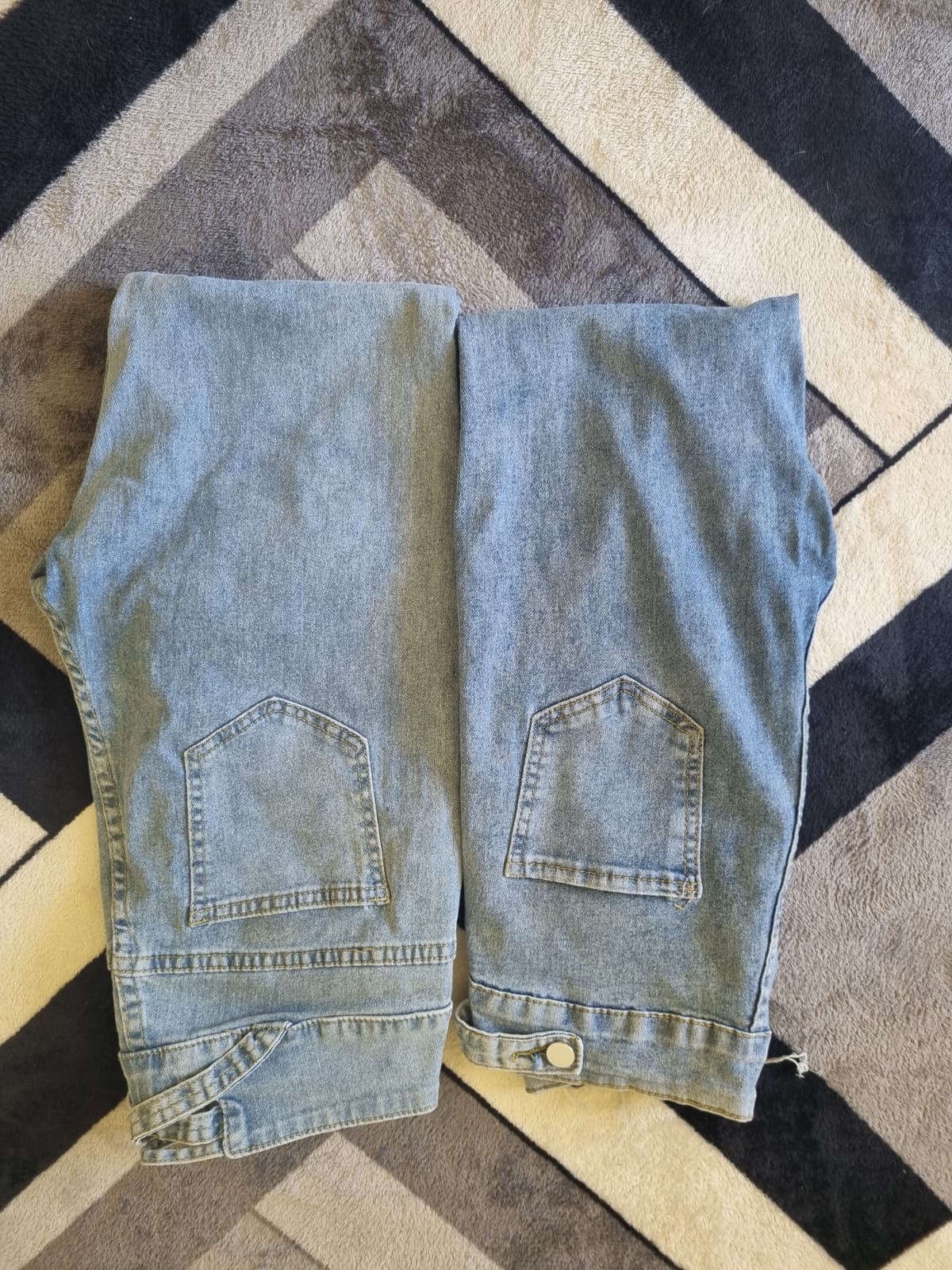 Celana jeans