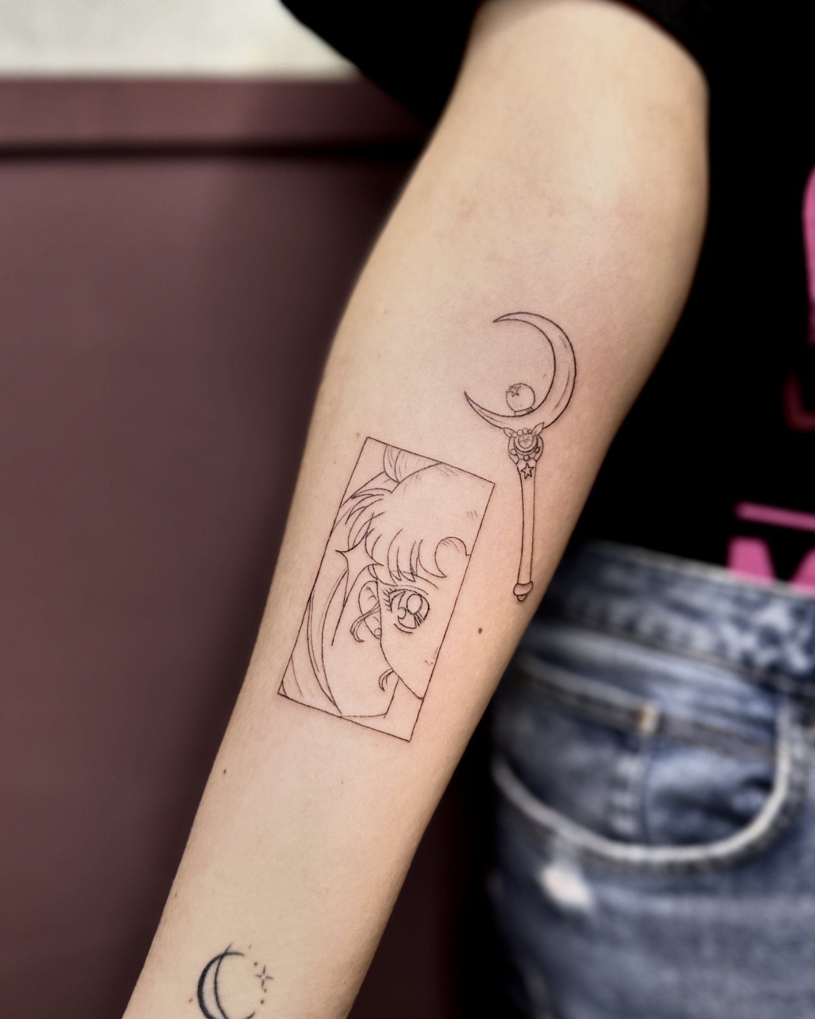 Tatuaggio fineline realizzato da La Phil Tattoo