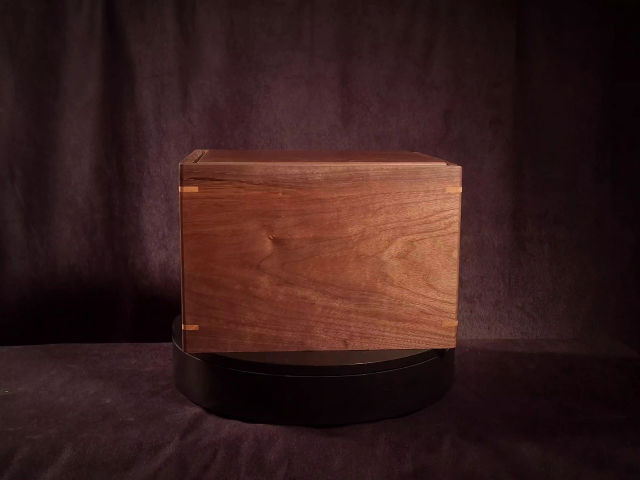 Companion Maple Cremation Urn, 402 cu in — one-of-a-kind maple cremation urn No. 541