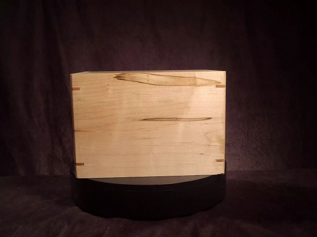 Personalized Large Maple Urn, 306 ci — one-of-a-kind maple cremation urn No. 526