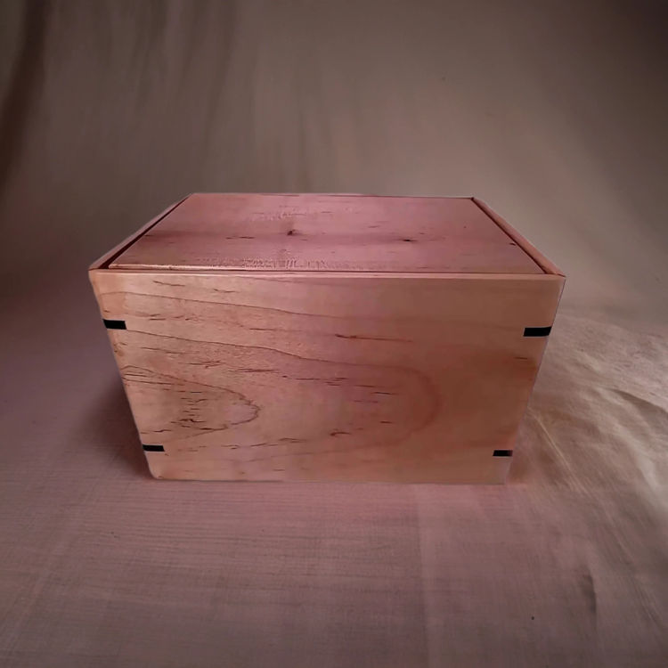 Front and top view of Simple Maple Memorial Urn, showcasing its design and customizable engraving area