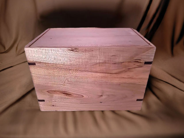 Personalized Medium Maple Urn, 150 ci — one-of-a-kind maple cremation urn No. 209